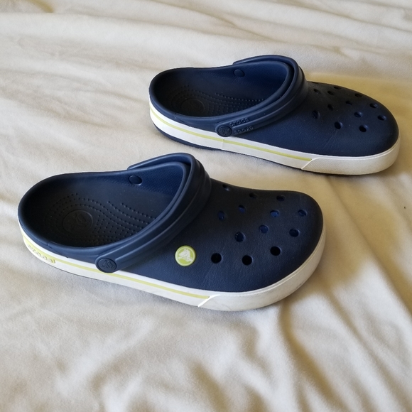 Crocs - Picture 3 of 9